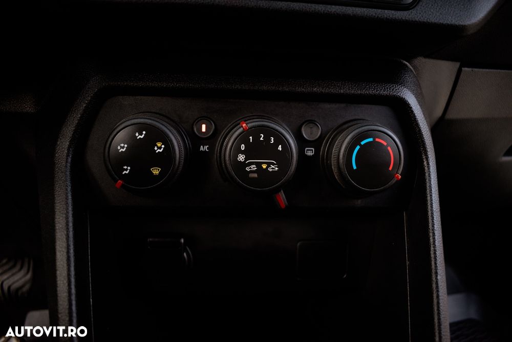 Dacia Logan ECO-G 100 MT6 Comfort - 24