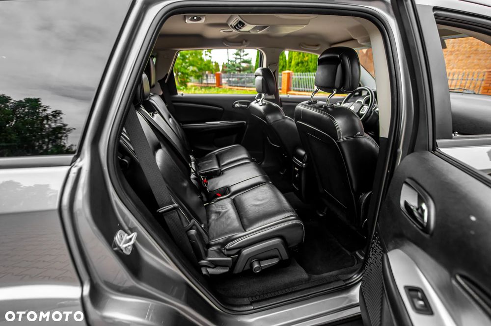 Fiat Freemont 2.0 Multijet 16V DPF Automatik Allrad Black Code - 24