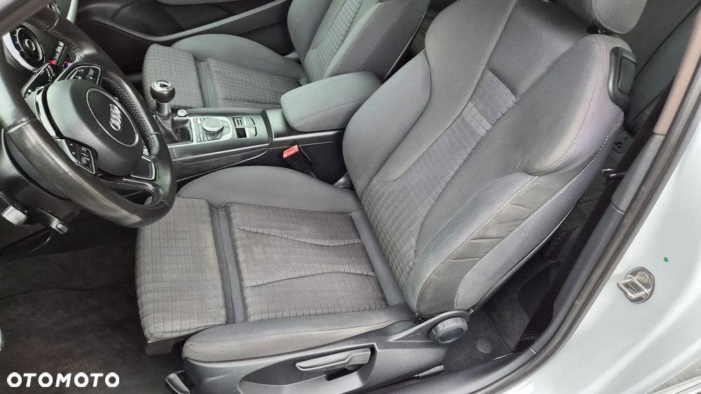 Audi A3 3-drzwiowe - 15