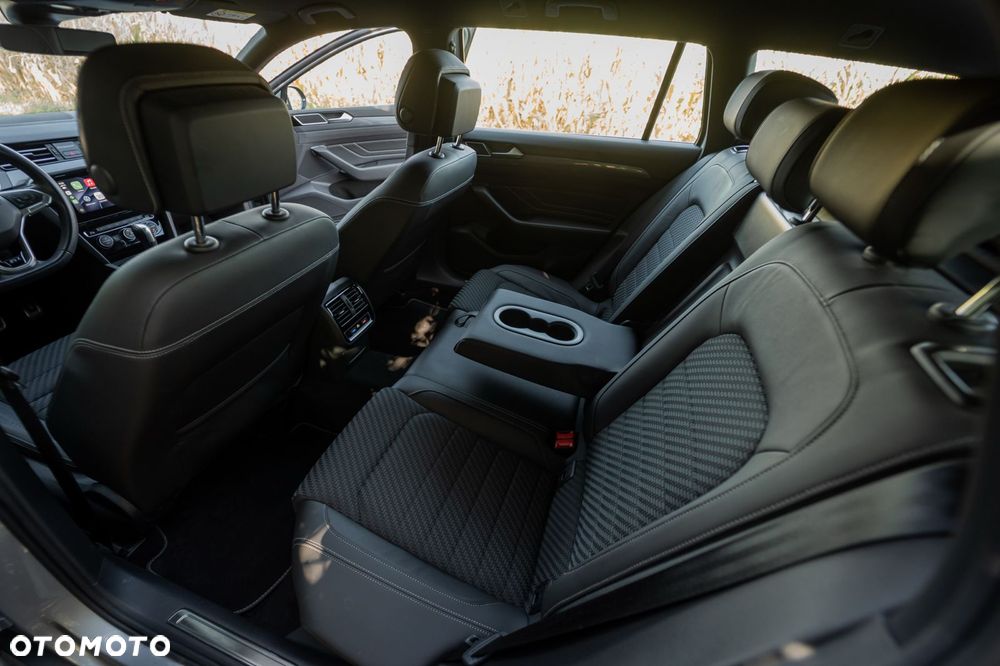 Volkswagen Passat Variant 2.0 TDI BMT Highline DSG - 31