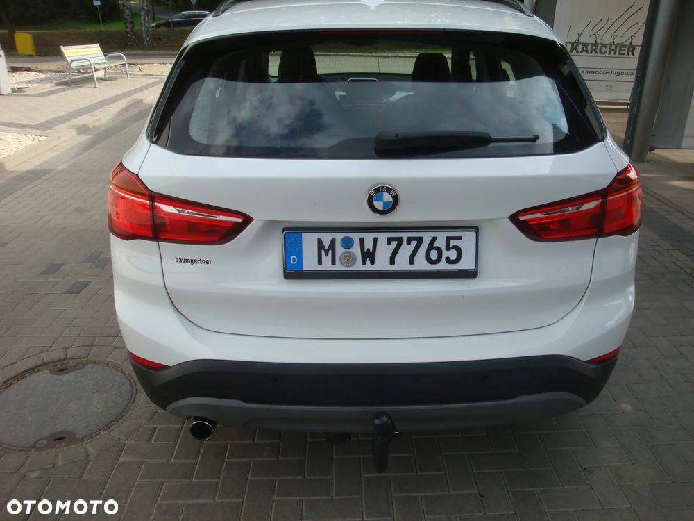 BMW X1 xDrive18d - 5