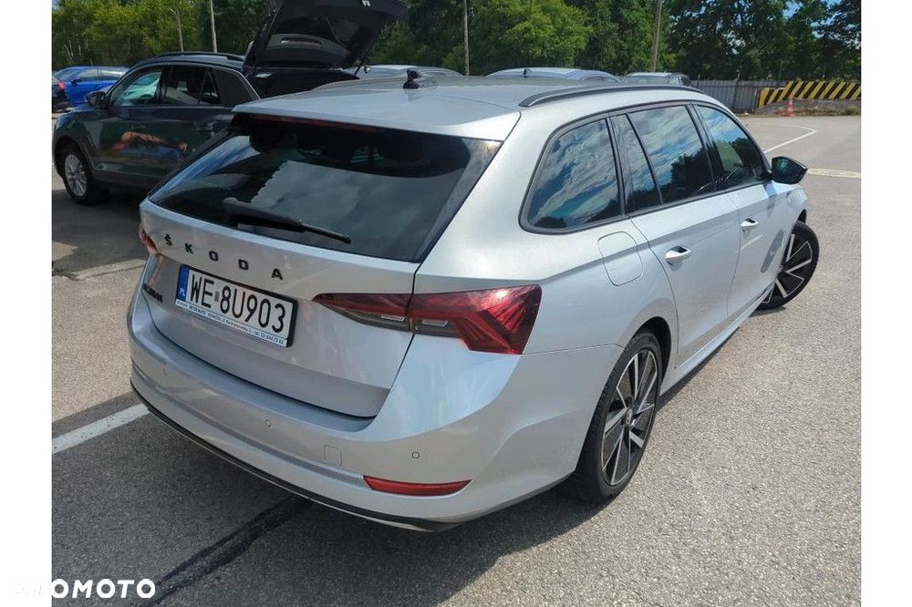 Skoda Octavia 2.0 TDI 4x4 Sportline DSG - 3