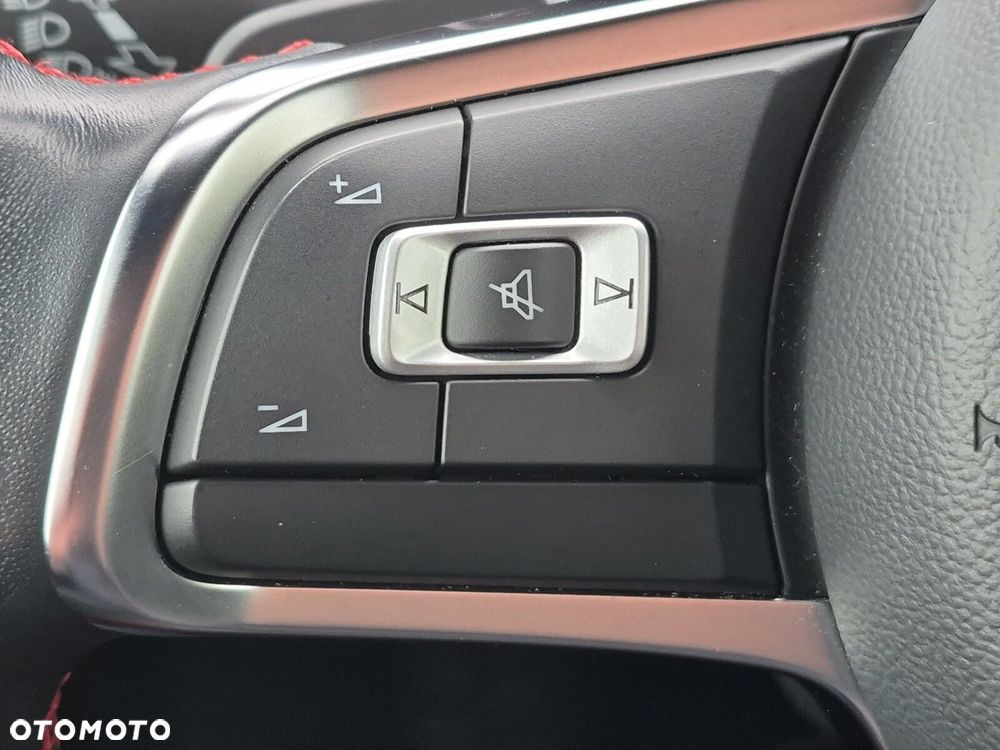 Volkswagen Polo 2.0 TSI GTI DSG - 23