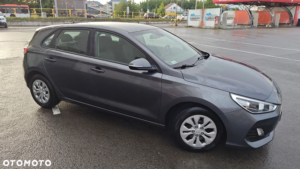 Hyundai i30 1.4 Classic + - 4