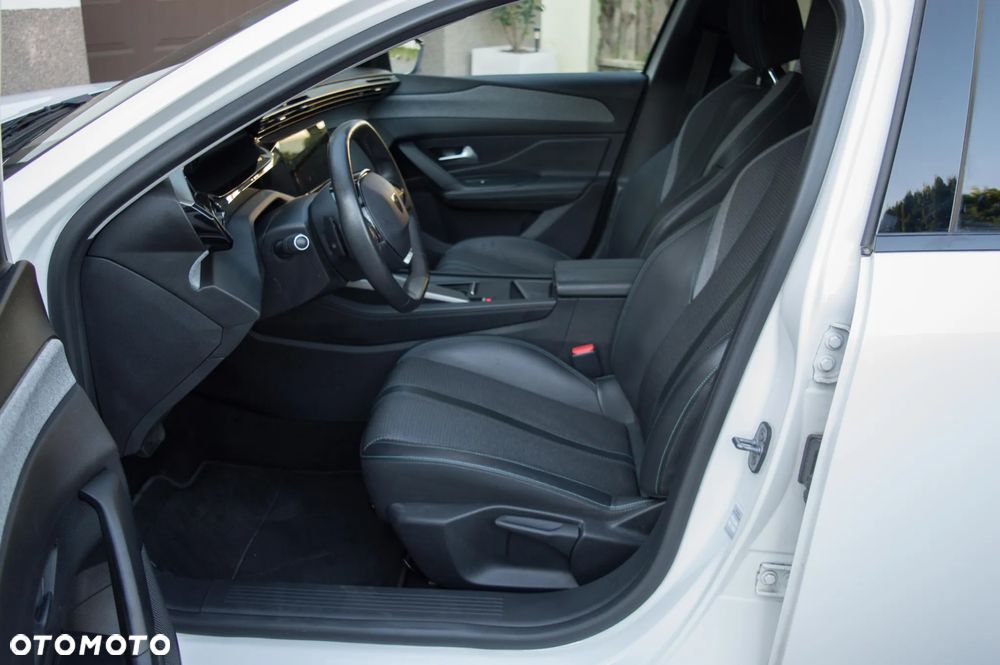 Peugeot 308 BlueHDi 130 EAT8 Allure - 16