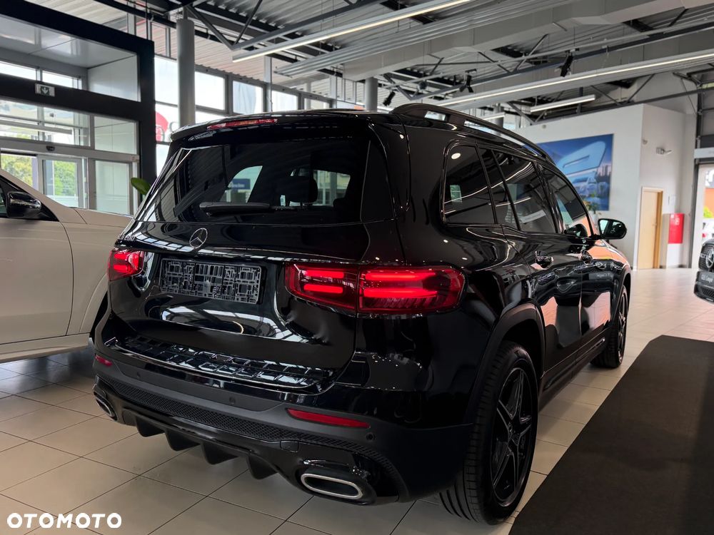 Mercedes-Benz GLB 200 mHEV AMG Line 7G-DCT - 4