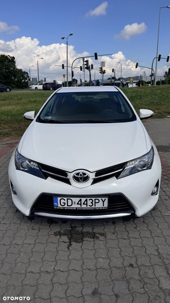 Toyota Auris 2.0 D-4D Prestige - 1
