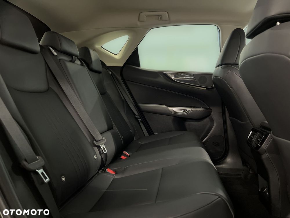 Lexus NX 350h Business AWD - 13