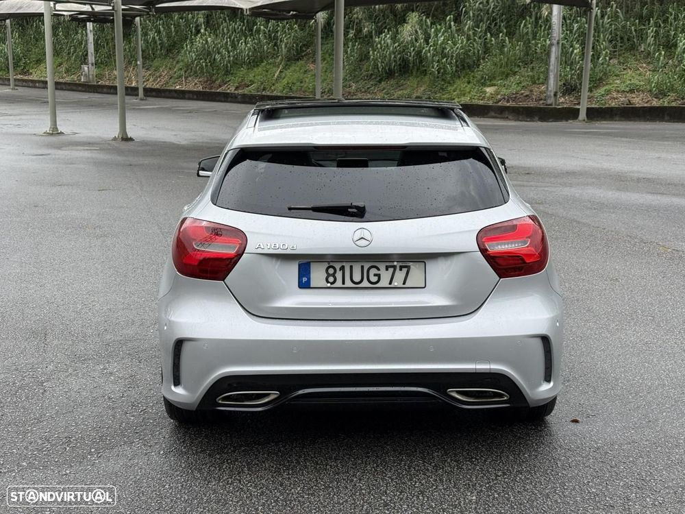Mercedes-Benz A 180 d AMG Line - 5