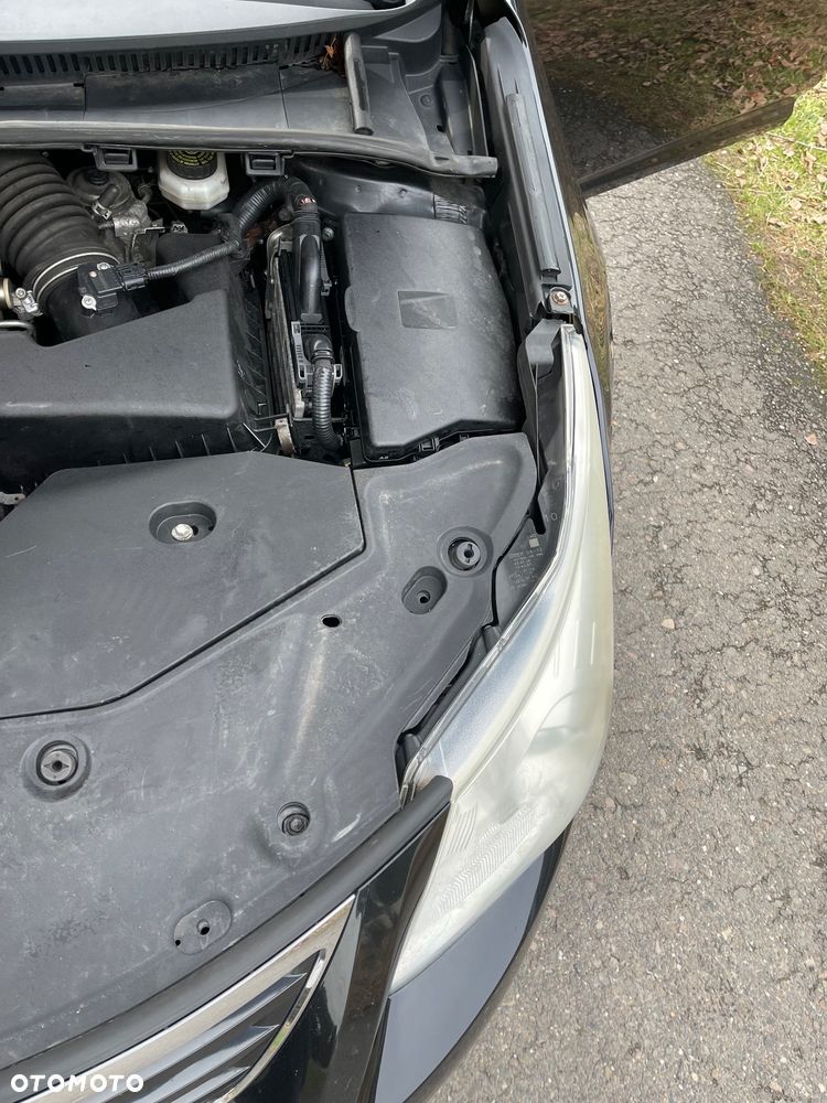 Toyota Avensis 2.2 D-4D Sol Plus NAVI - 18