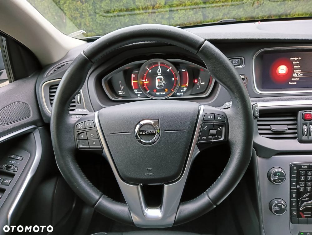 Volvo V40 - 9