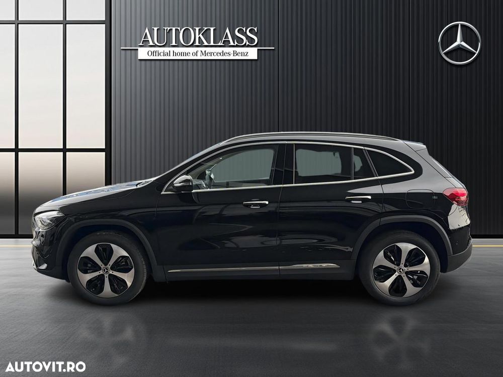 Mercedes-Benz GLA - 10