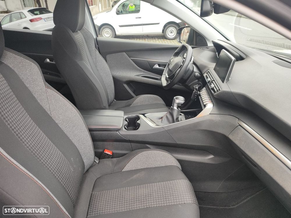 Peugeot 5008 1.5 BlueHDi Style - 13