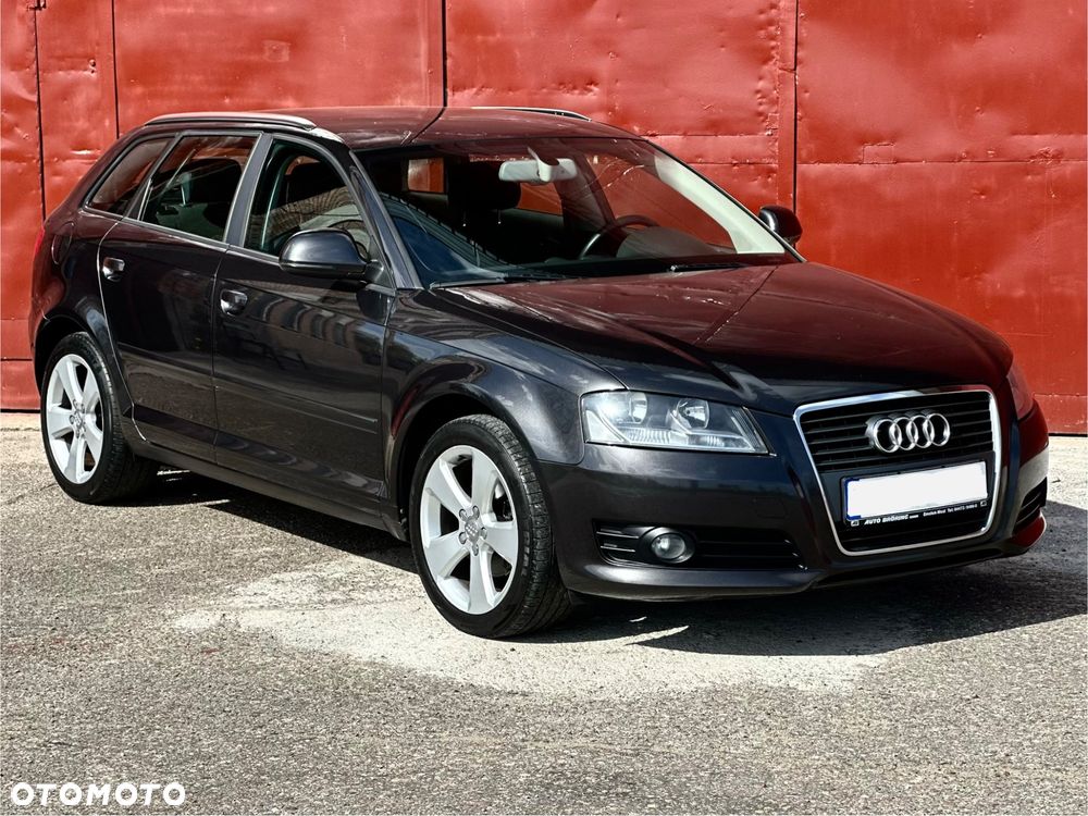 Audi A3 Sportback 2.0 TDI Ambiente - 31