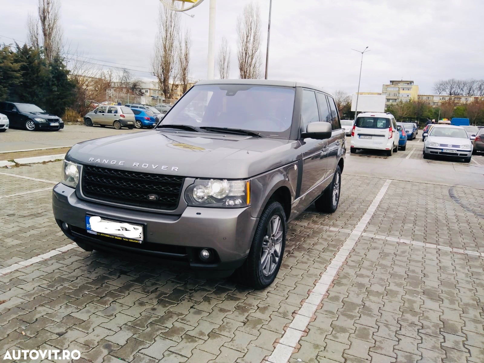 Land Rover Range Rover 3.6 TDV8 Vogue Aut - 2