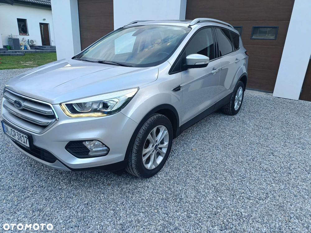 Ford Kuga 2.0 TDCi 4x2 Titanium - 18