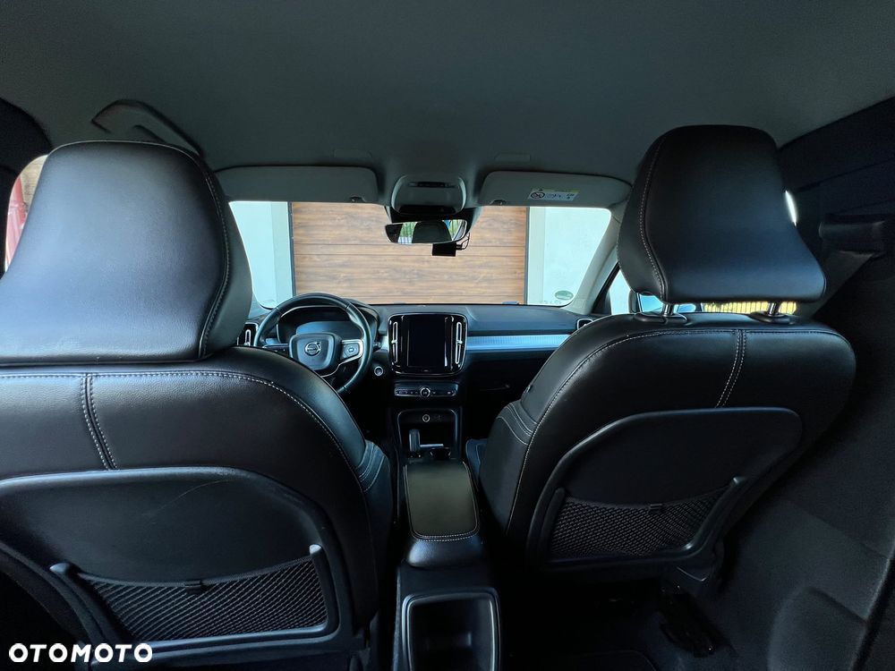 Volvo XC 40 D3 Momentum - 9