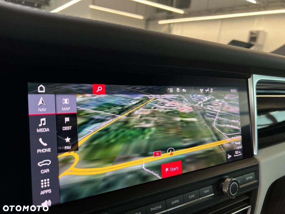 Porsche Macan Standard - 24