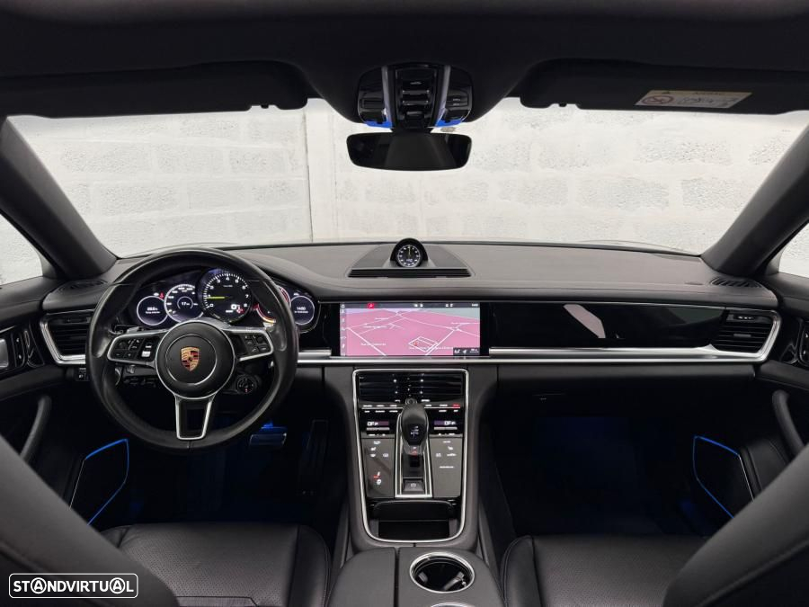 Porsche Panamera 4 E-Hybrid Executive - 2