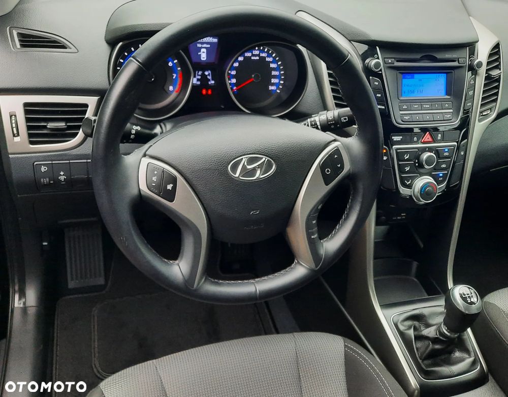 Hyundai i30 1.6 GDI Comfort - 6