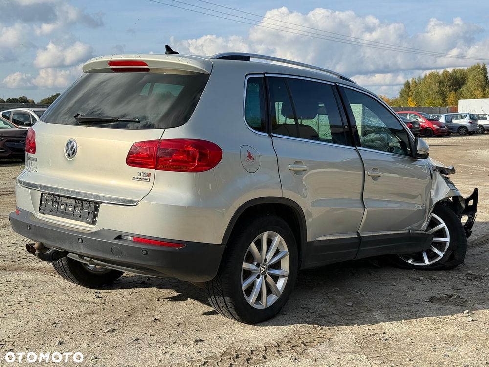 Volkswagen Tiguan - 1