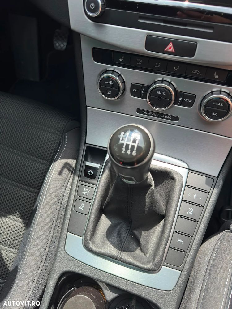 Volkswagen Passat CC - 9