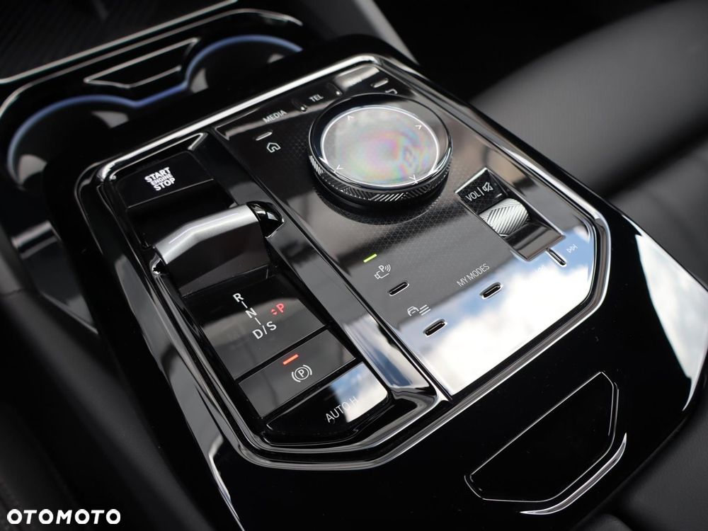 BMW Seria 5 - 13
