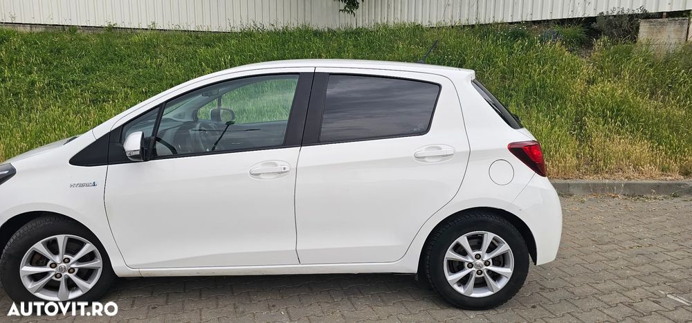 TOYOTA Yaris 2016 — imagine 9