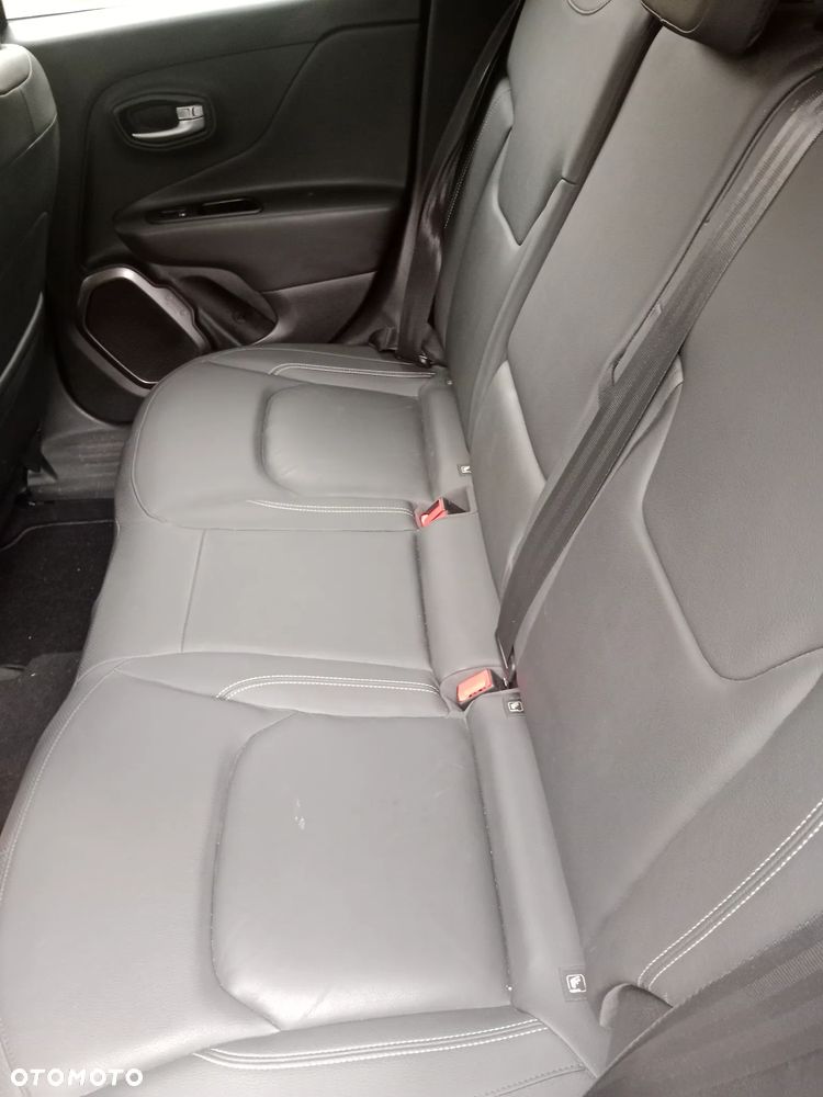 Jeep Renegade - 25