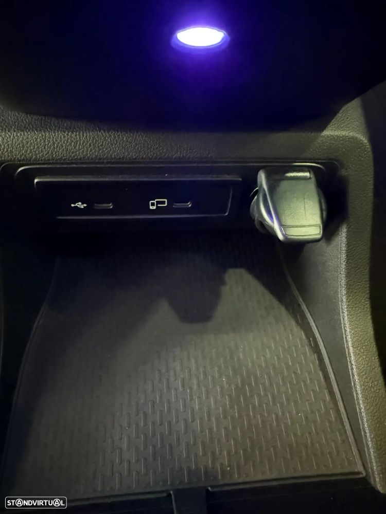 Mercedes-Benz T 180 - 16