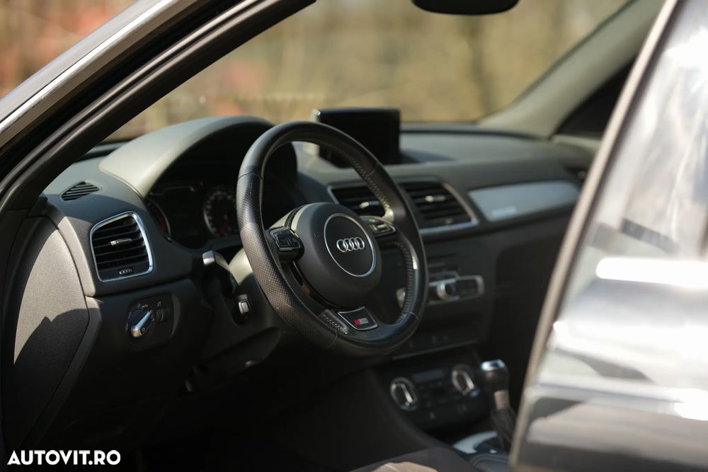 Audi Q3 2.0 TDI Quattro Stronic - 4