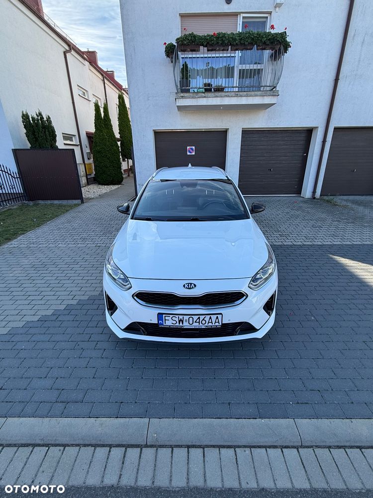 Kia Ceed 2022 photo 2
