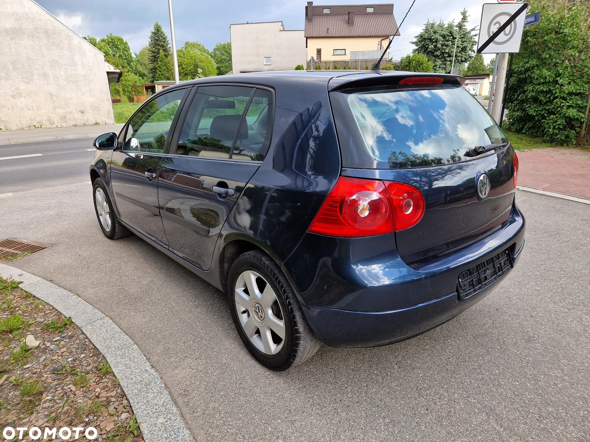 Volkswagen Golf 1.6 Comfortline - 5