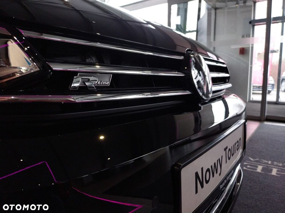 Volkswagen Touran - 5
