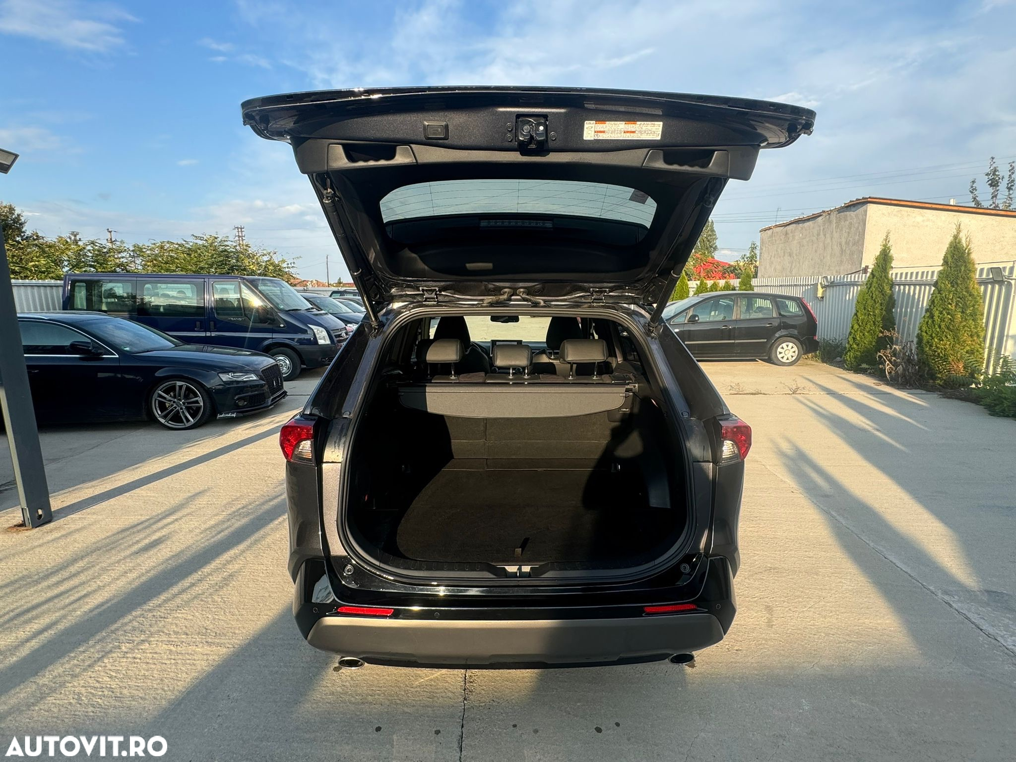 Toyota RAV4 2.5 Hybrid VVT-iE 4x4 Luxury - 7