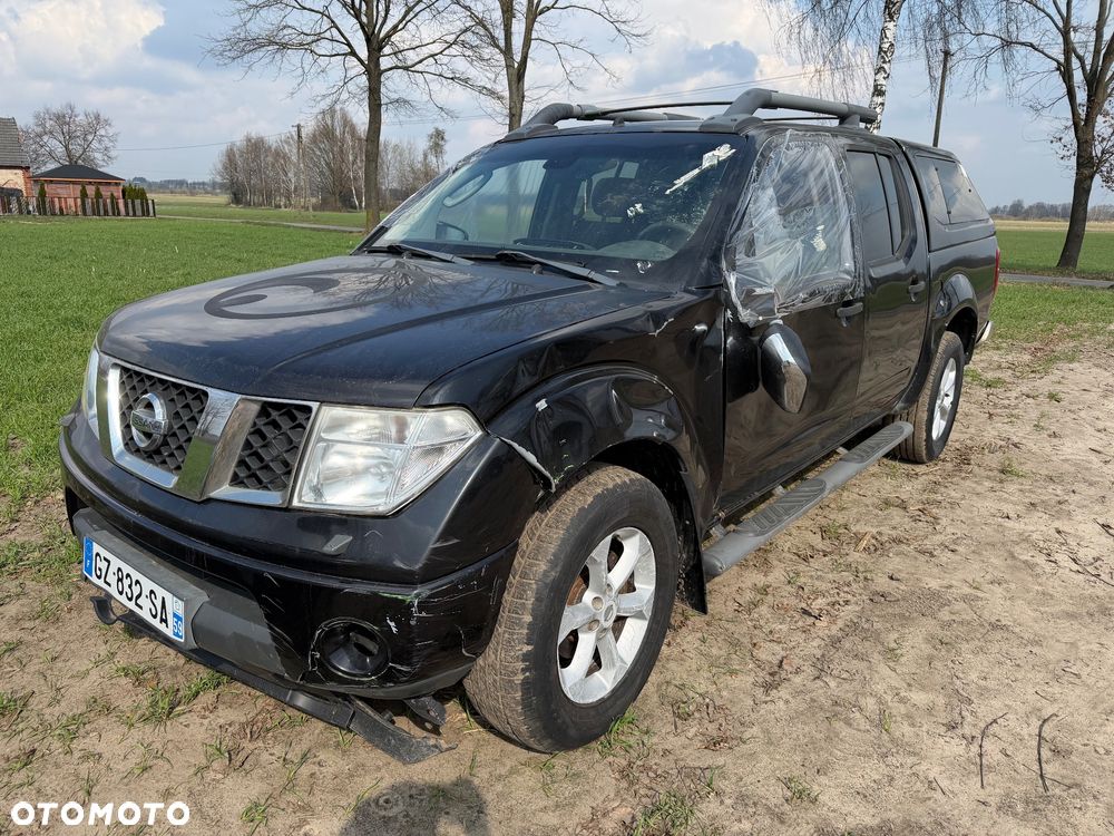 Nissan Navara 2.5 D LE Limited - 1