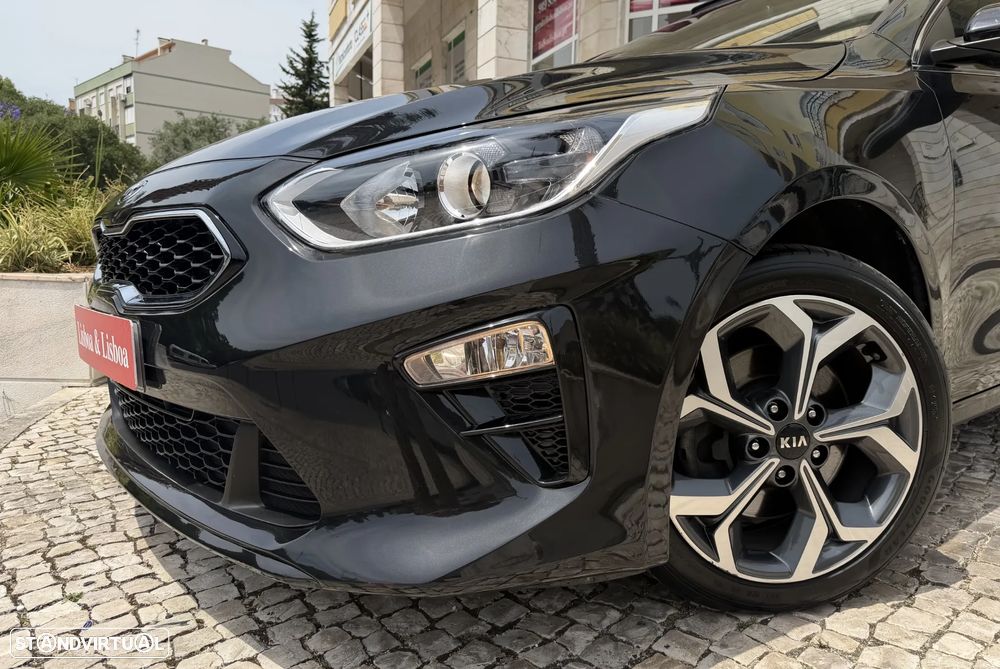 Kia Ceed SW 1.6 CRDi MHEV Drive+SRF - 10