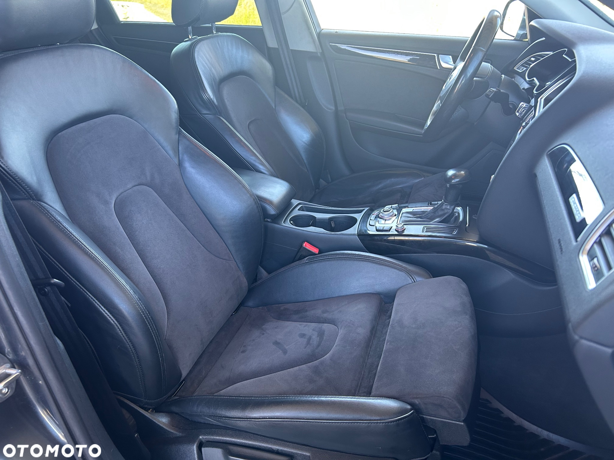 Audi A4 2.0 TDI Quattro Sport S tronic - 26