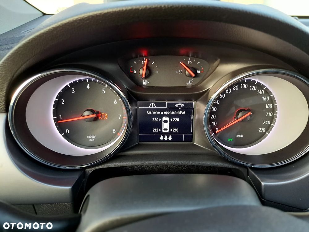 Opel Astra 1.4 Turbo Active - 22