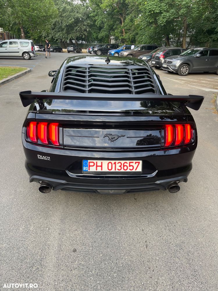 Ford Mustang 2.3 EcoBoost Aut. - 9