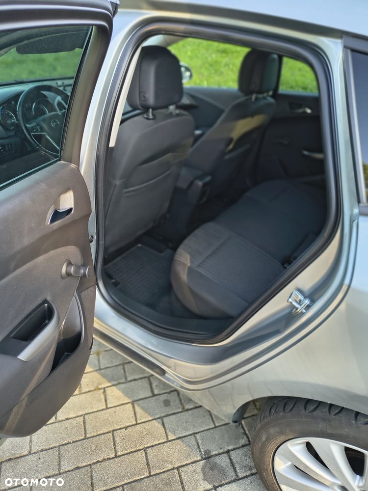 Opel Astra 1.4 T Sport - 6
