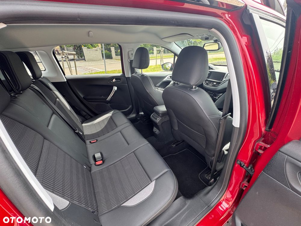 Peugeot 2008 1.2 Pure Tech GPF Active S&S - 7