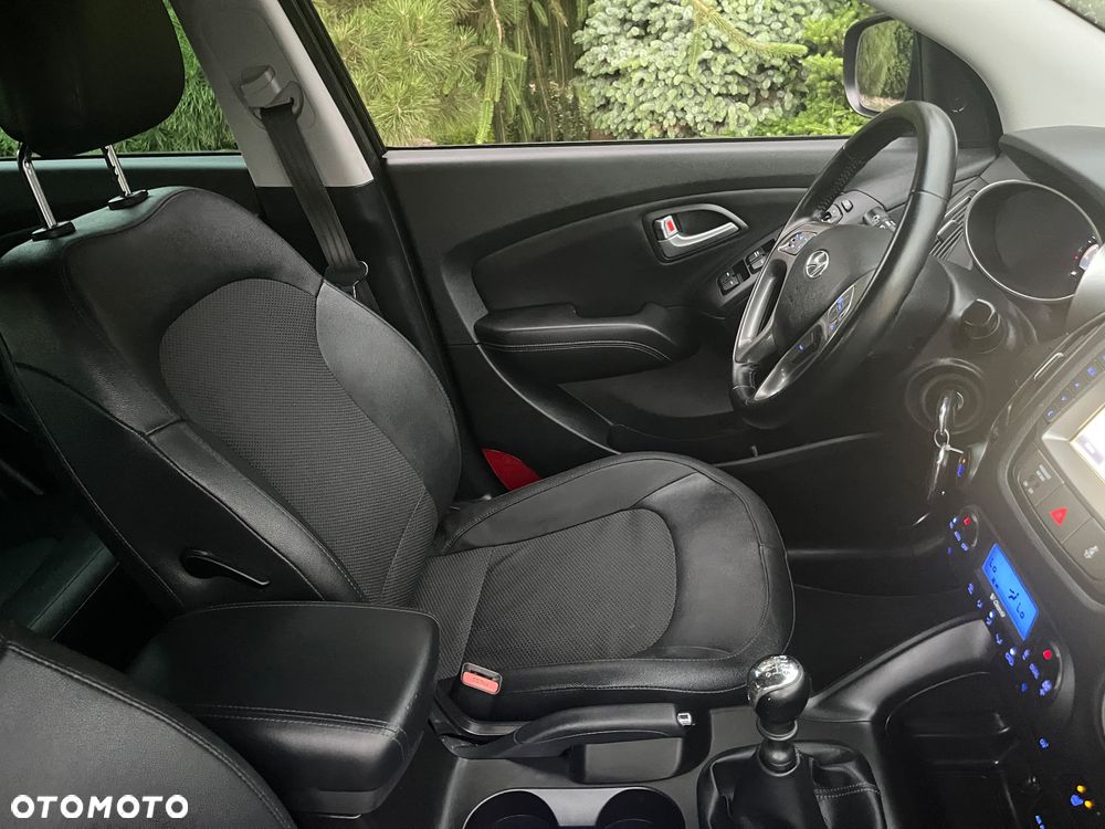 Hyundai ix35 1.6 GDI Premium 2WD - 19