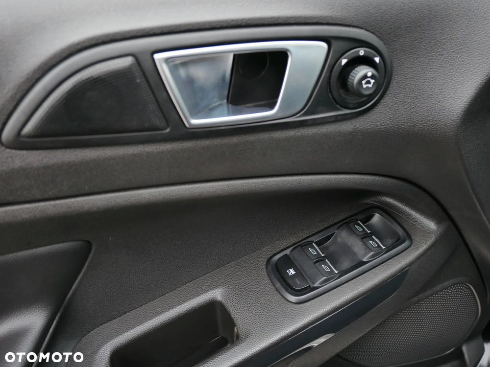 Ford EcoSport 1.0 EcoBoost TITANIUM - 14