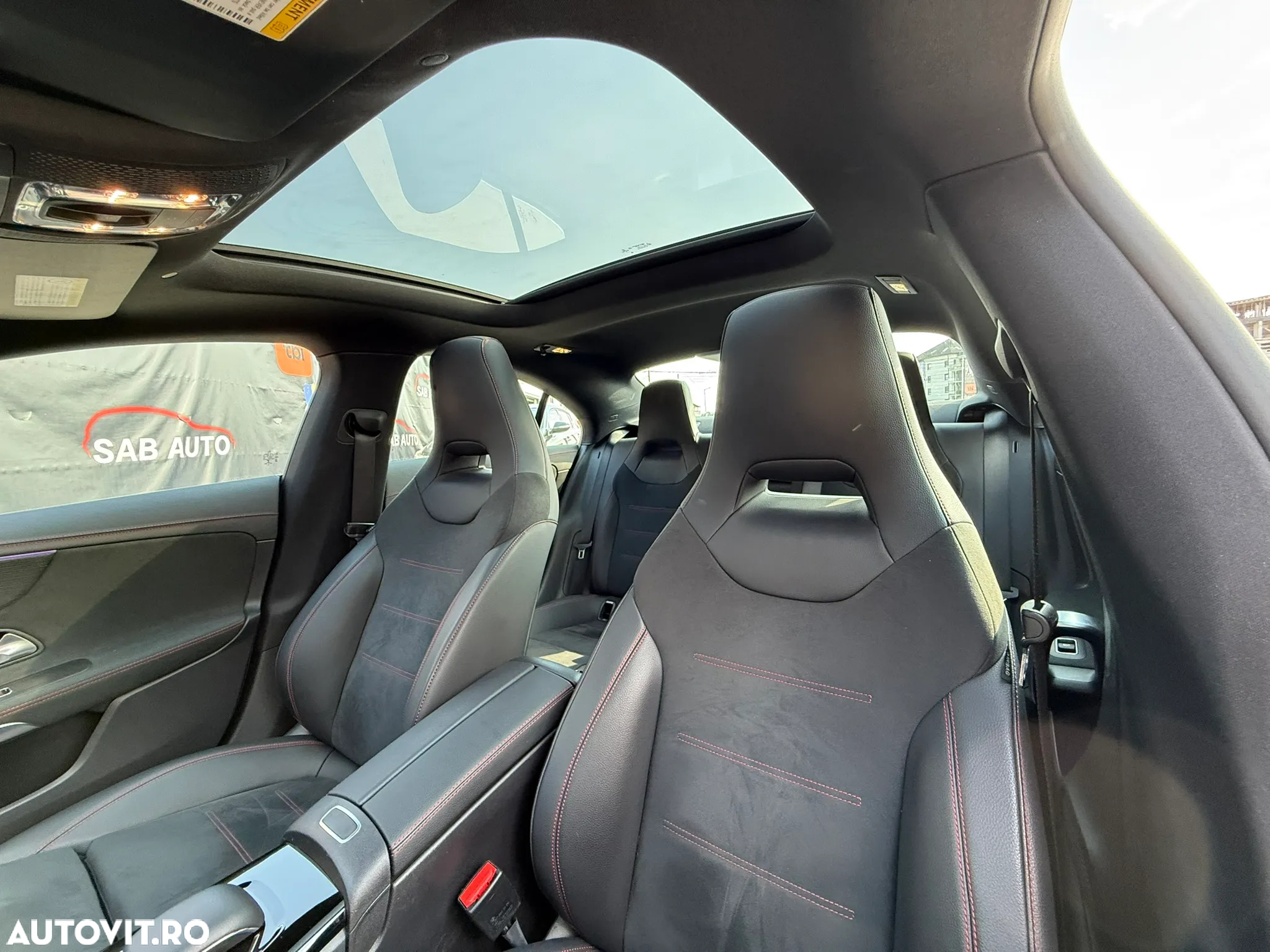 Mercedes-Benz CLA 250 4Matic 7G-DCT AMG Line - 13