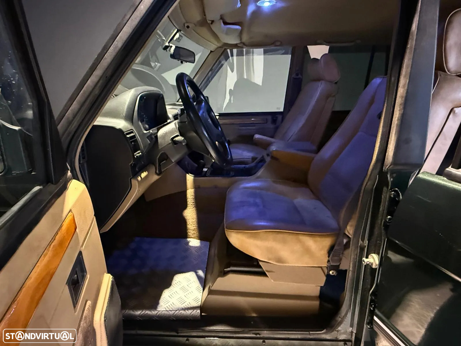 Land Rover Range Rover 2.5 TDi - 10