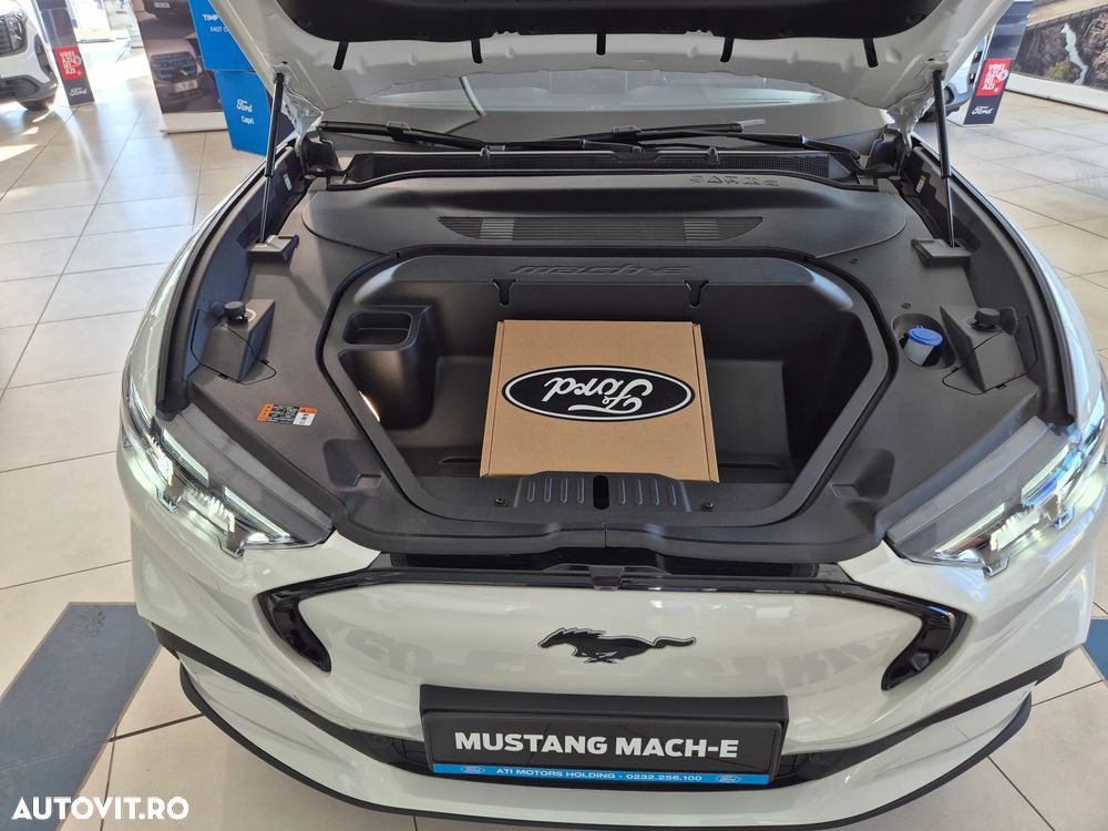 Ford Mustang Mach-E AWD 276 kW Premium - 28