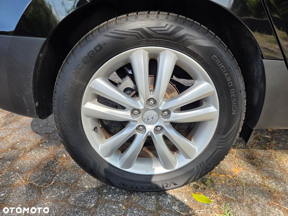 Hyundai ix35 2.0 Premium 2WD - 22