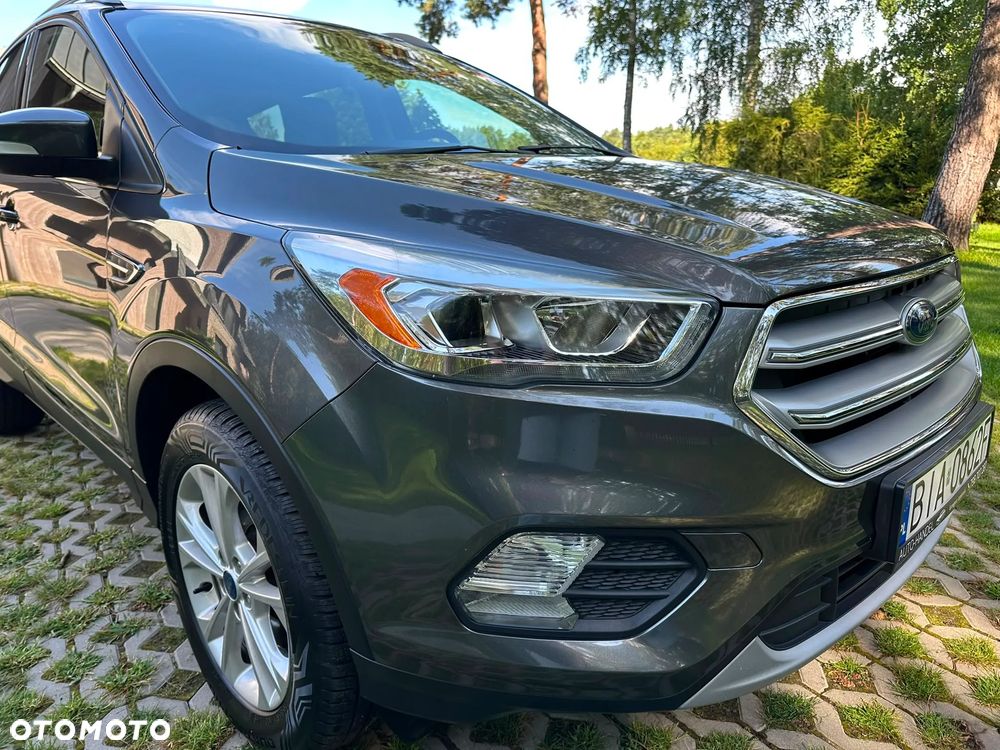 Ford Kuga - 4