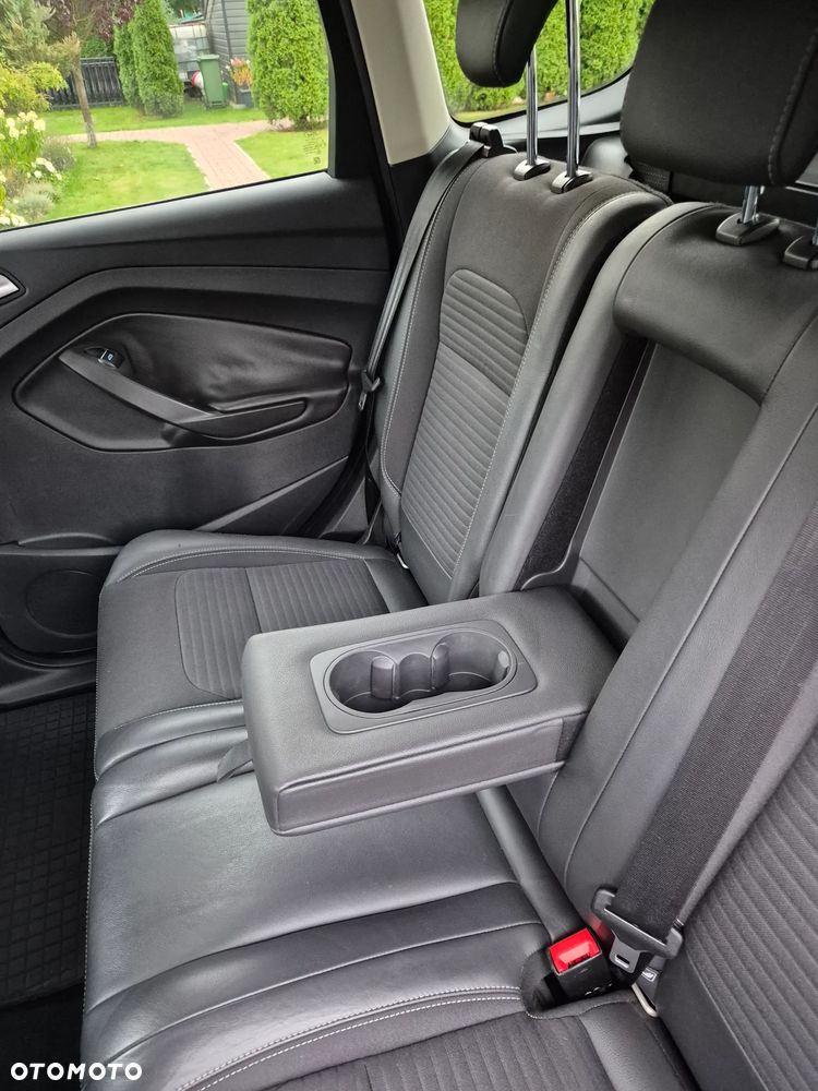 Ford Kuga 2.0 TDCi AWD Titanium - 15